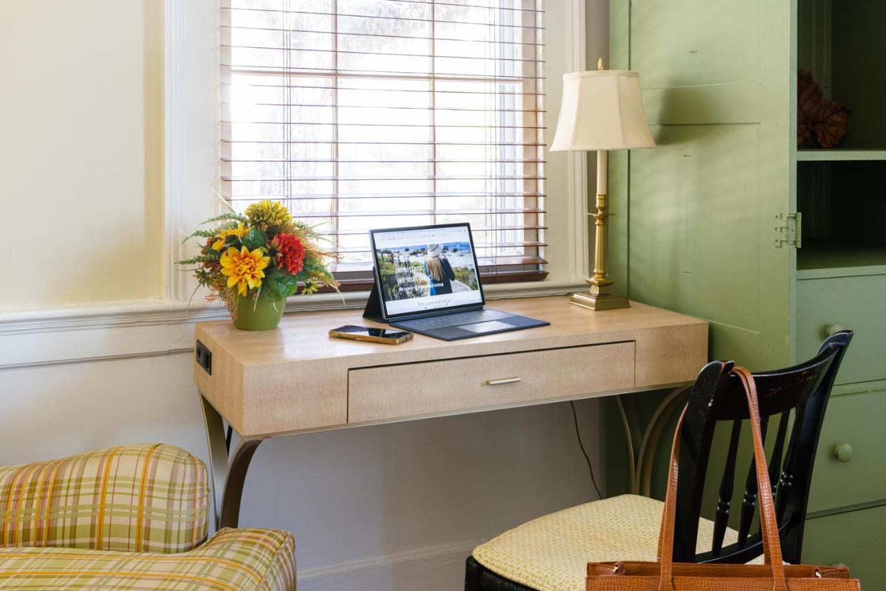 Rhett House Bed & Breakfast Beaufort Bagian luar foto